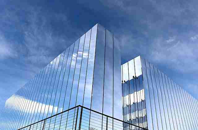 【p站官网入口】沉浸式创作范式攻克 - 高光瞬间，p站官网全名